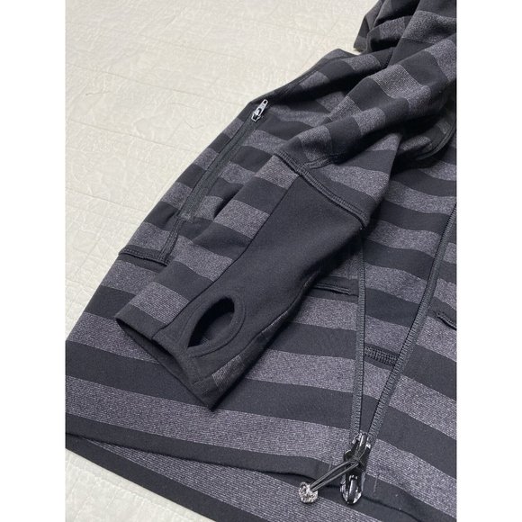 Lululemon Stride Jacket Women 6 Black Gray Striped Hoodie Thumbholes Full Zip - Picture 6 of 12